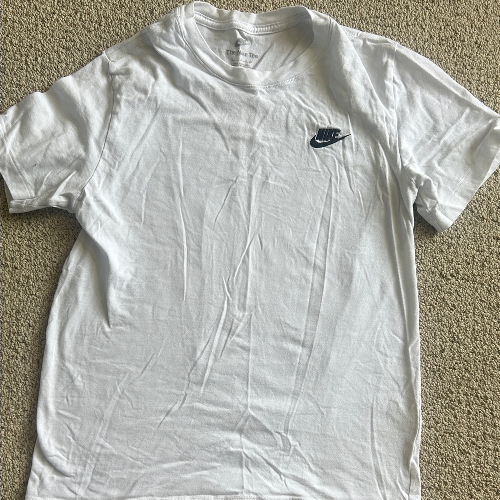 Nike White Short Sleeve Crew Tee with Small Black Swoosh